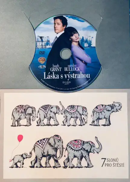 Láska s výstrahou - DVD /dárkový obal/