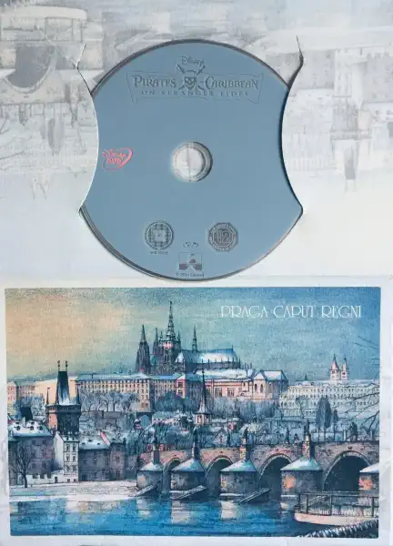 Pirates of the Caribbean - On Strange Tides / Piráti z Karibiku - Na vlnách podivna - DVD /dárkový obal/
