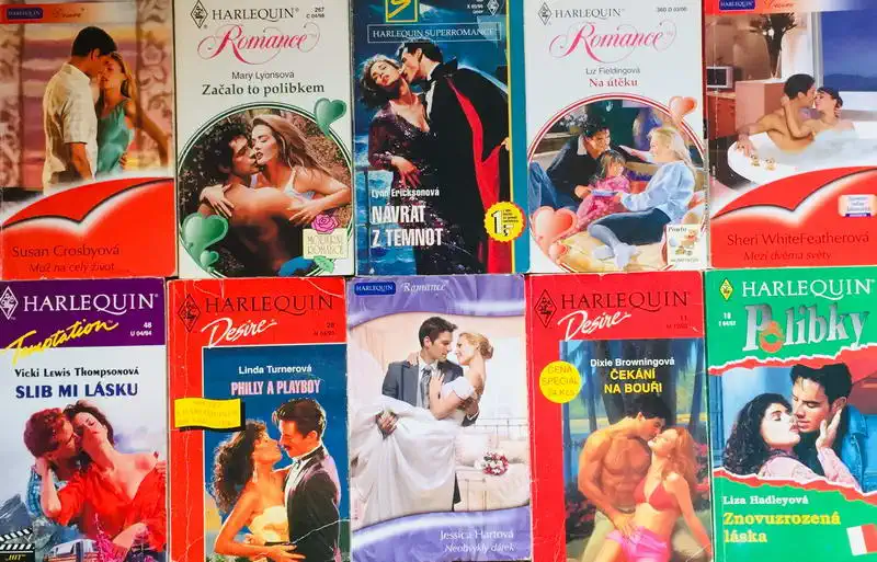 Velká knižní kolekce Harlequin 103. - 10x bazarová kniha