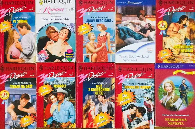 Velká knižní kolekce Harlequin 166. - 10x bazarová kniha