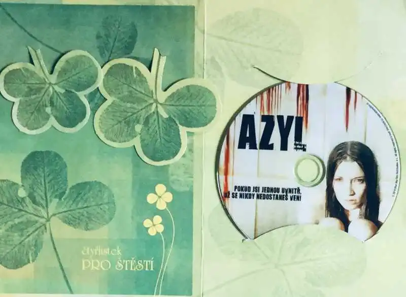 Azyl - DVD /dárkový obal/