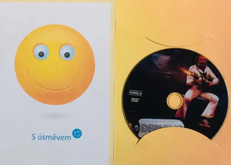 Domino - DVD /dárkový obal/