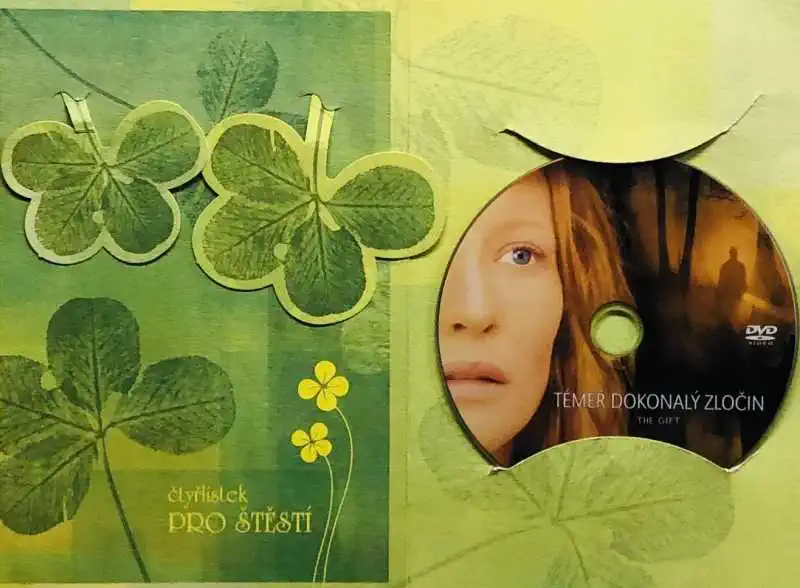 Téměř dokonalý zločin - DVD /dárkový obal/