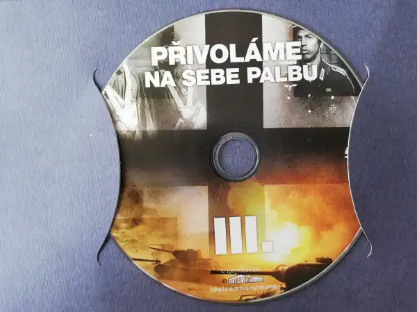 Přivoláme na sebe palbu 3 – dárkový obal