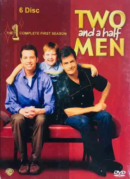 Two and a Half Men - The Complete First Season - v originálním znění bez CZ titulků - 6xDVD /digipack v šubru/bazarové zboží/