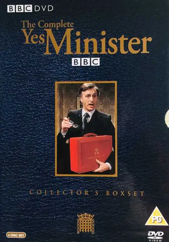 The Complete Yes Minister - Collector's Boxset - v originálním znění bez CZ titulků - 3xDVD/ 3xplast v šubru/bazarové zboží/
