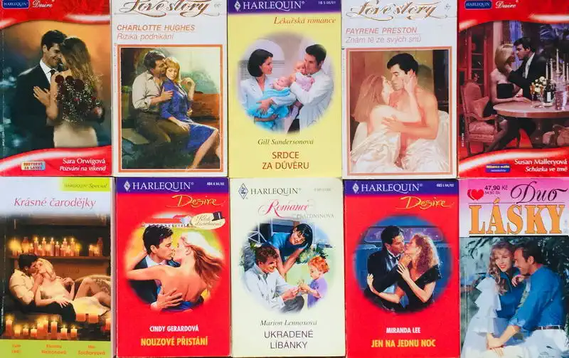 Velká knižní kolekce Harlequin 34. - 10x bazarová kniha