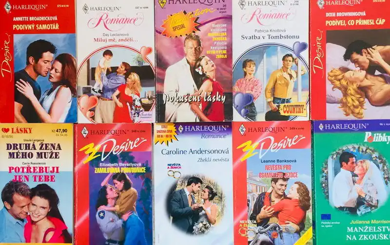 Velká knižní kolekce Harlequin 82. - 10x bazarová kniha