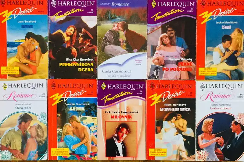 Velká knižní kolekce Harlequin 146. - 10x bazarová kniha