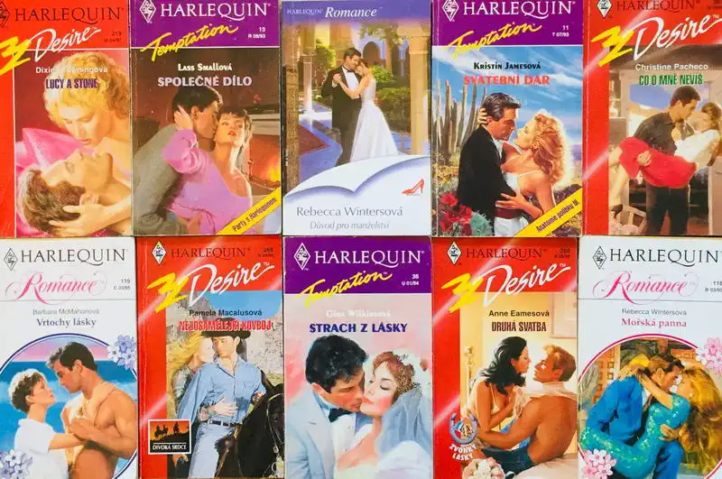 Velká knižní kolekce Harlequin 156. - 10x bazarová kniha