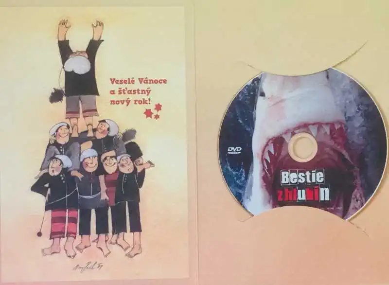 Bestie z hlubin - DVD /dárkový obal/