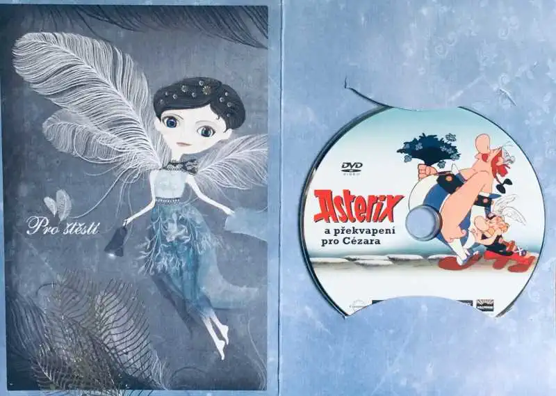 Asterix a překvapení pro Cézara - DVD /dárkový obal/