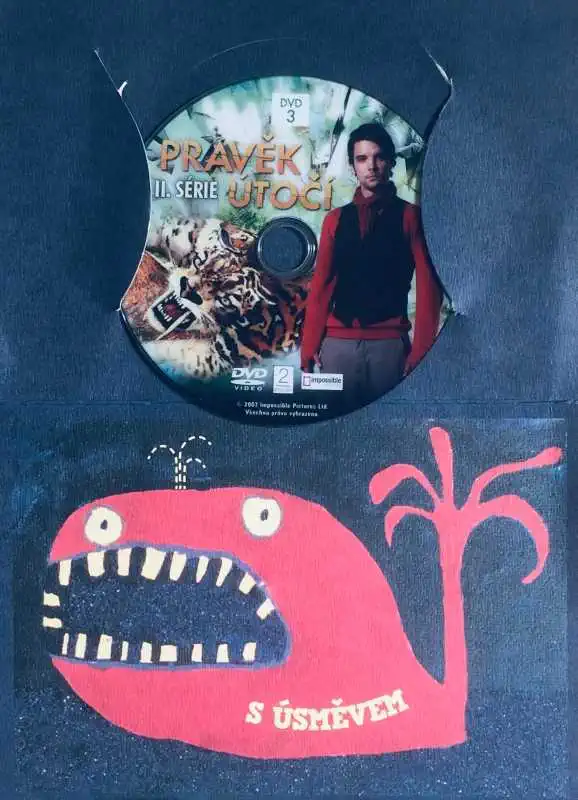 Pravěk útočí - II. série 3 - DVD /dárkový obal/