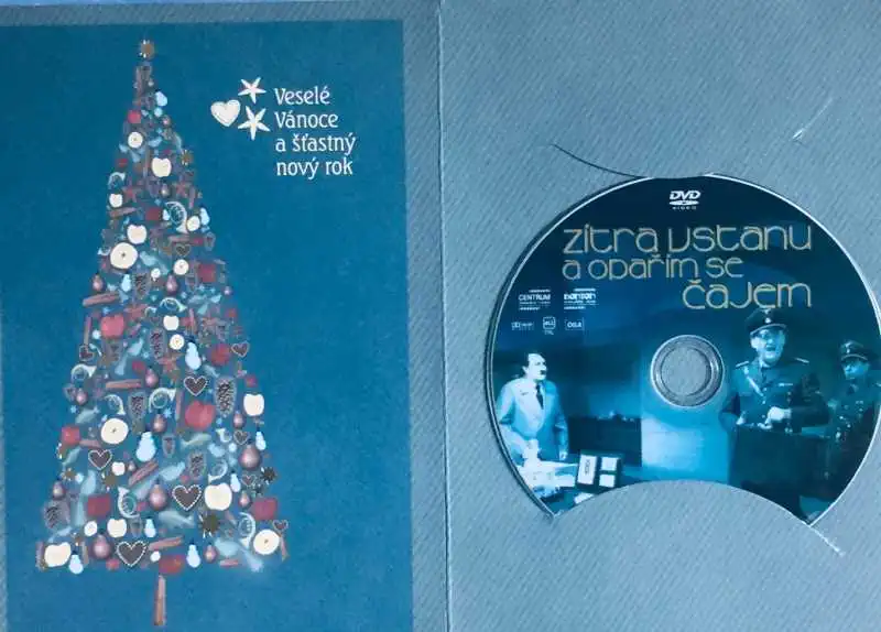 Zítra vstanu a opařím se čajem - DVD /dárkový obal/