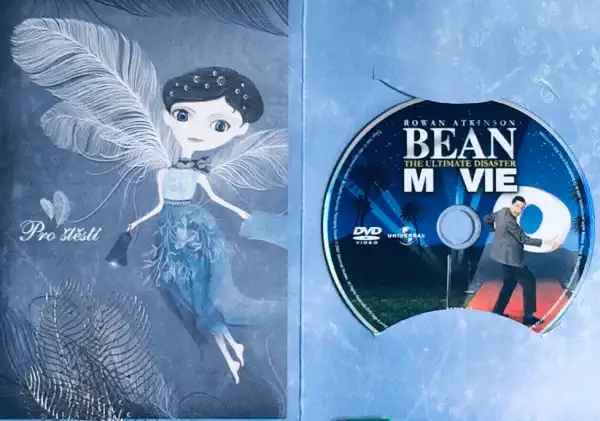 Mr. Bean: The Ultimate Disaster Movie / Mr. Bean: Největší filmová katastrofa - DVD /dárkový obal/