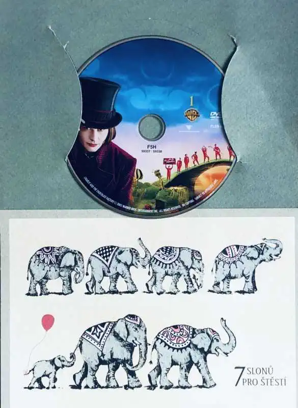 Charlie and the Chocolate Factory / Karlík a továrna na čokoládu - DVD /dárkový obal/