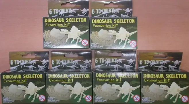 Archeologická sada - Dinosauří kostra - 6 ks