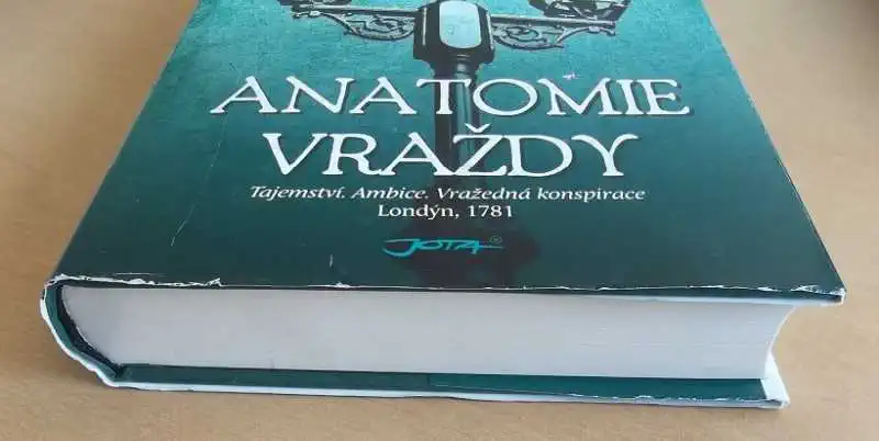 Anatomie vraždy - Imogen Robertsonová - poškozený obal