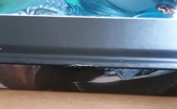 Ultimátní komiksový komplet H28 AVENGERS - NA OSTŘÍ NOŽE /bazarové zboží/